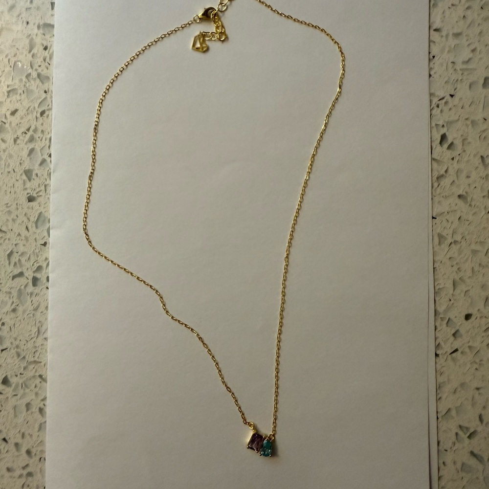 Elegant Gold Necklace with Multicolor Pendant